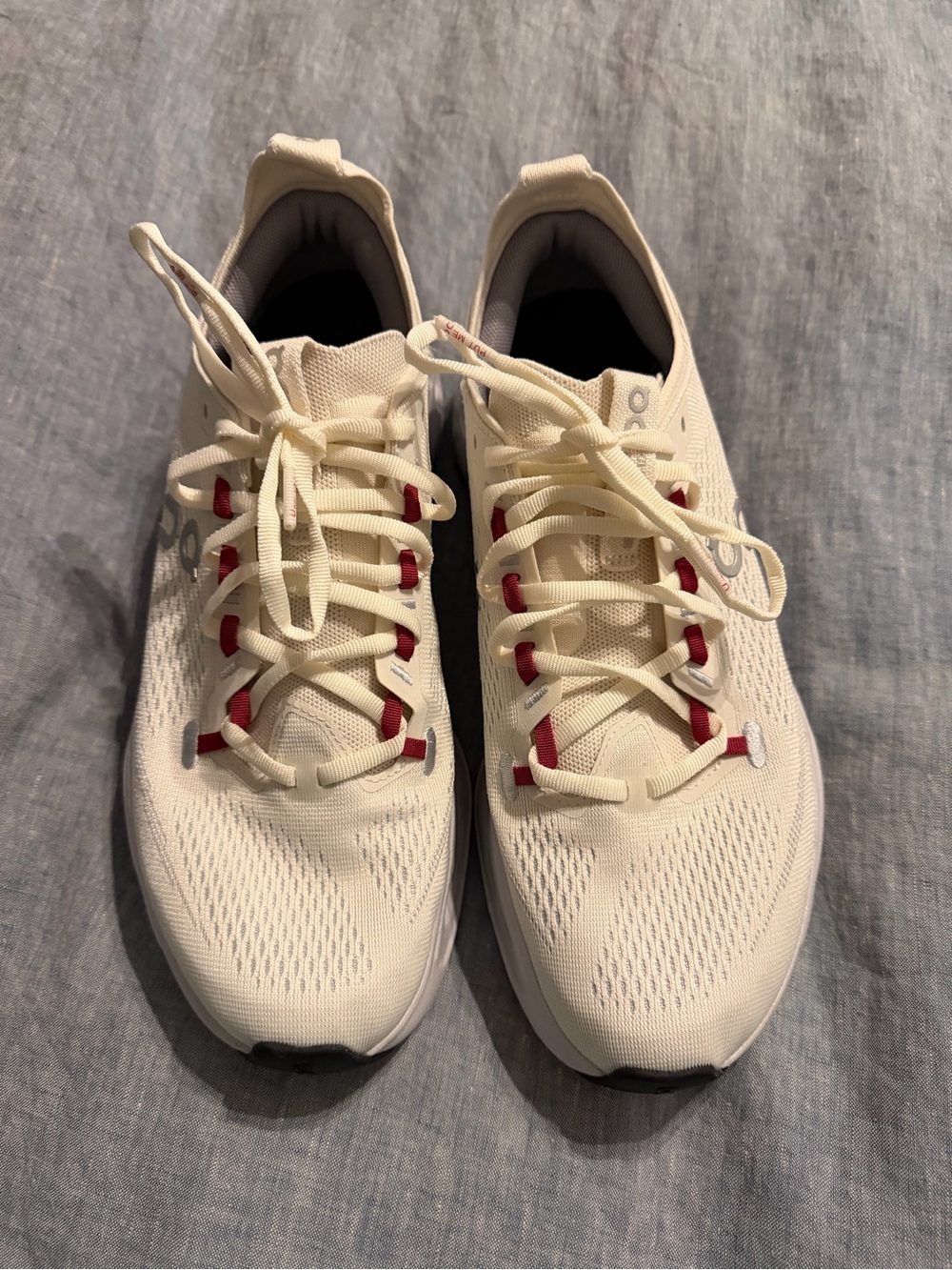 On Cloud Cloudsurfer Max White/Light Blue/Pink - Size 11 - Picture 4 of 8